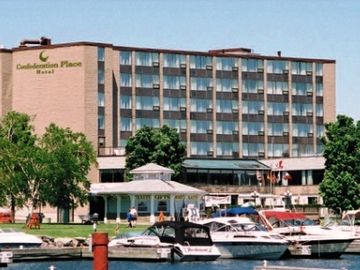 Hotel Confederation Place